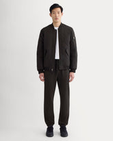 The Off-Duty Jogger | Black