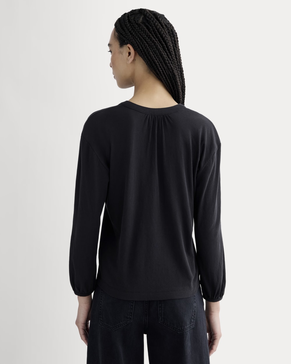The Air V-Neck Henley | Black
