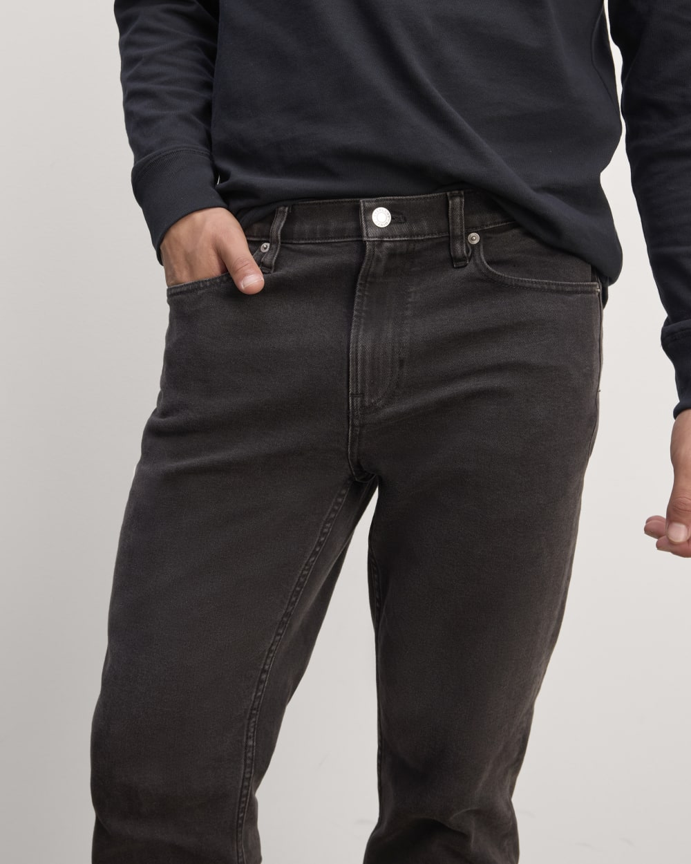 The Organic Cotton Straight-Leg Jean | Washed Black