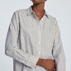 The Must-Have Shirt in Silky Cotton | Deep Blue / Canvas