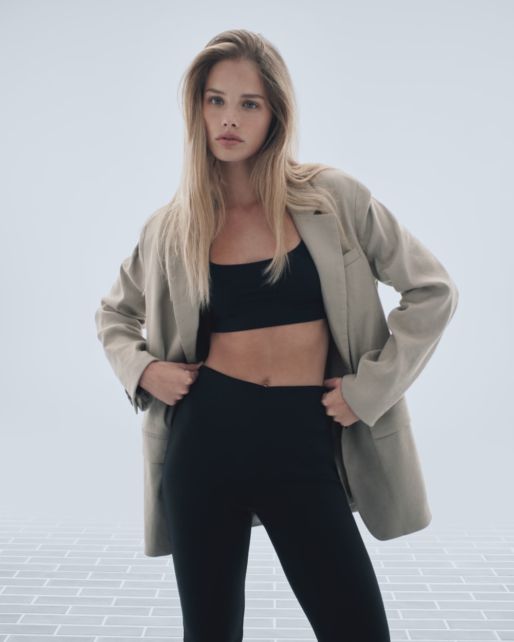The Oversized Blazer in Stretch Linen | Trench Coat Khaki