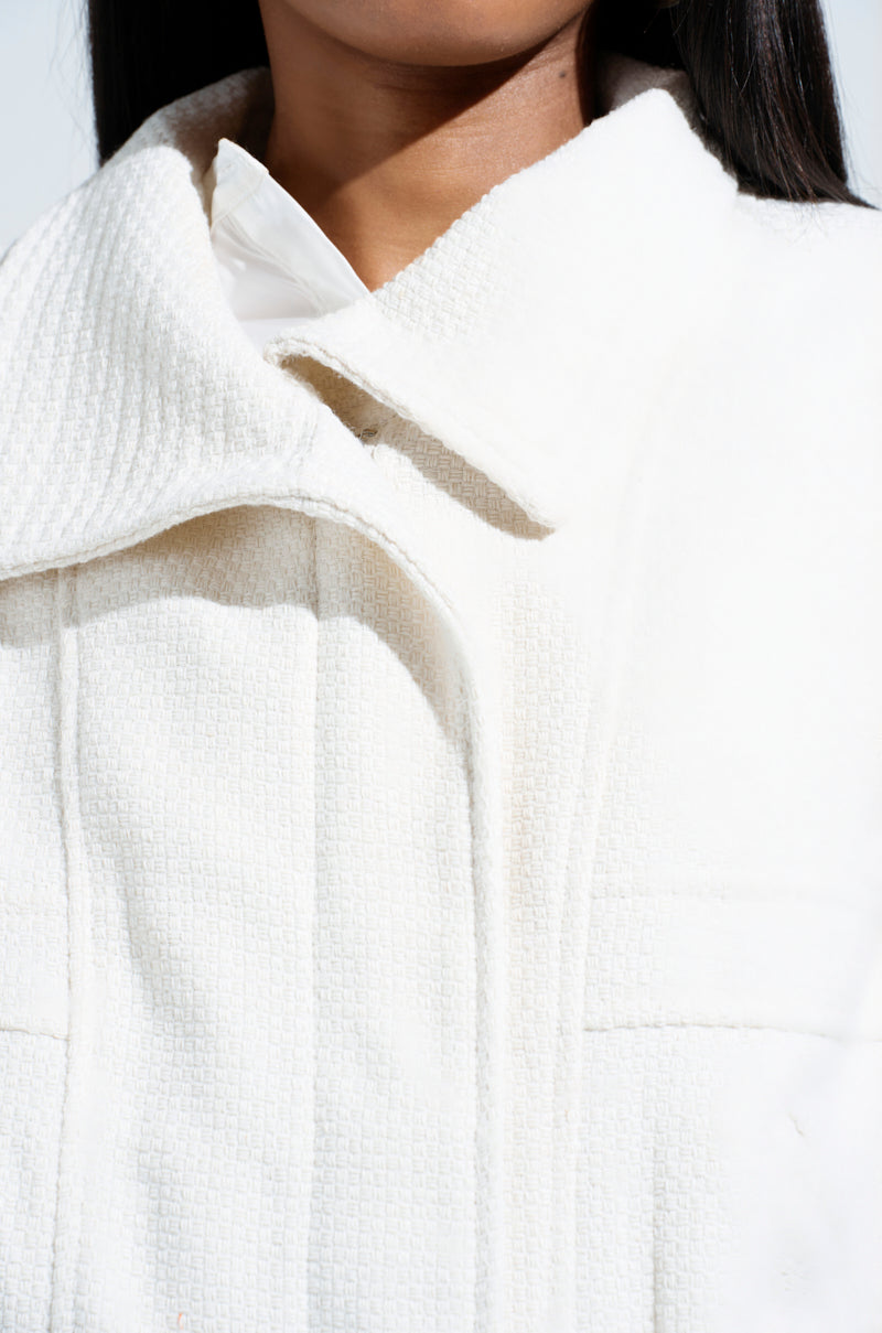 AURA WOVEN BOMBER