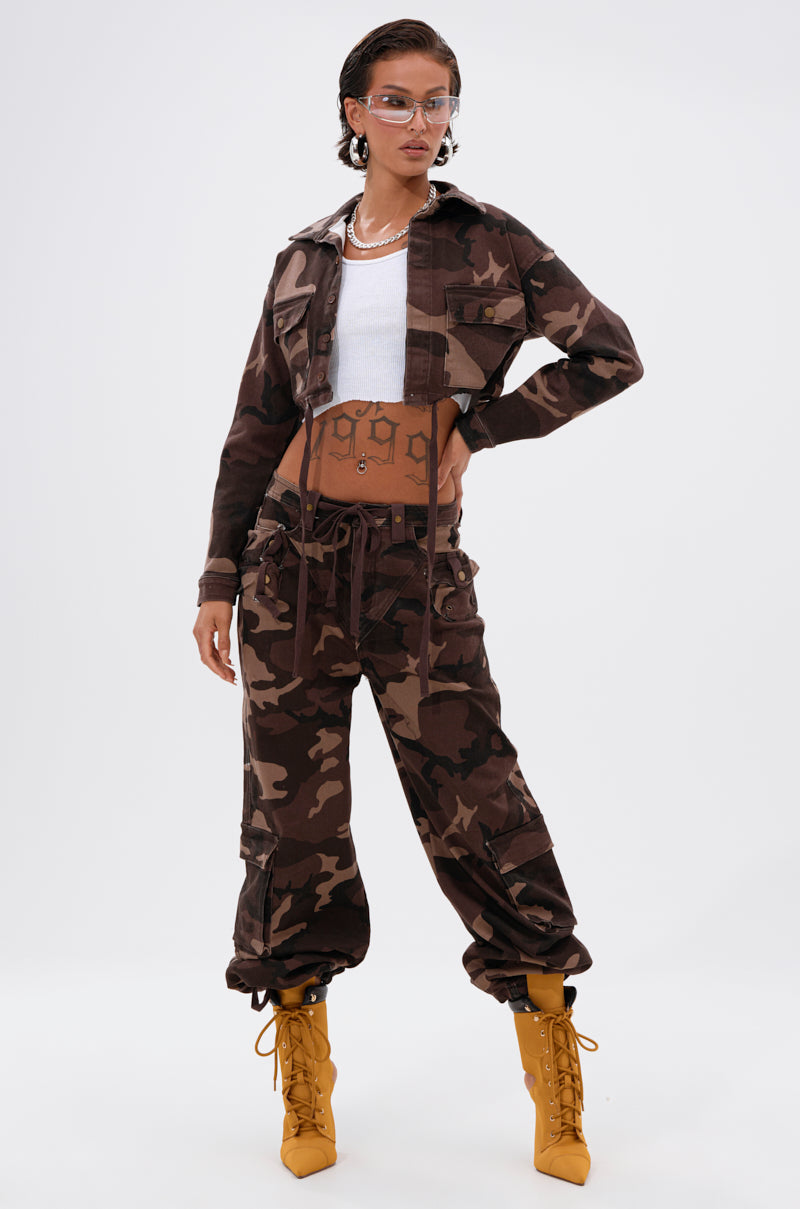 CANT SEE ME BROWN CAMP CARGO JOGGER