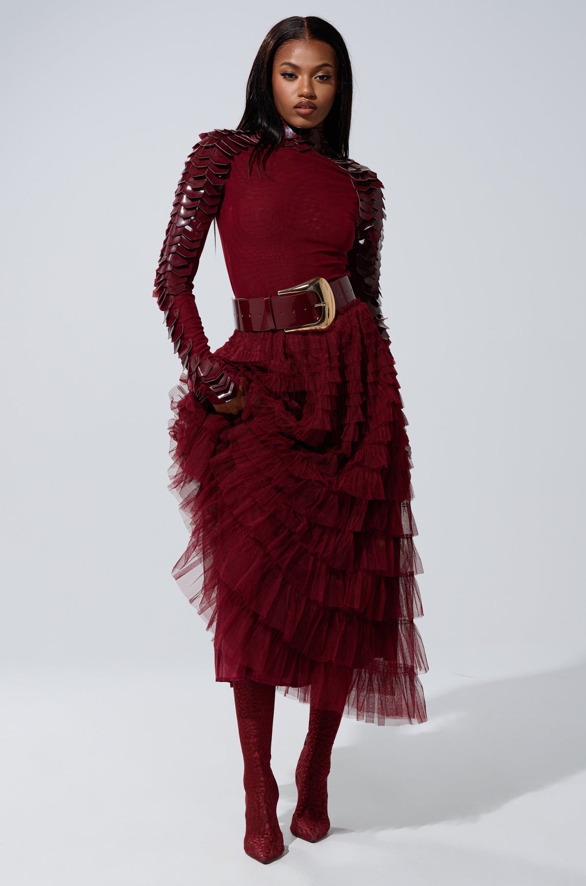 STARS ALIGNED MESH RUFFLE MAXI SKIRT IN BURGUNDY