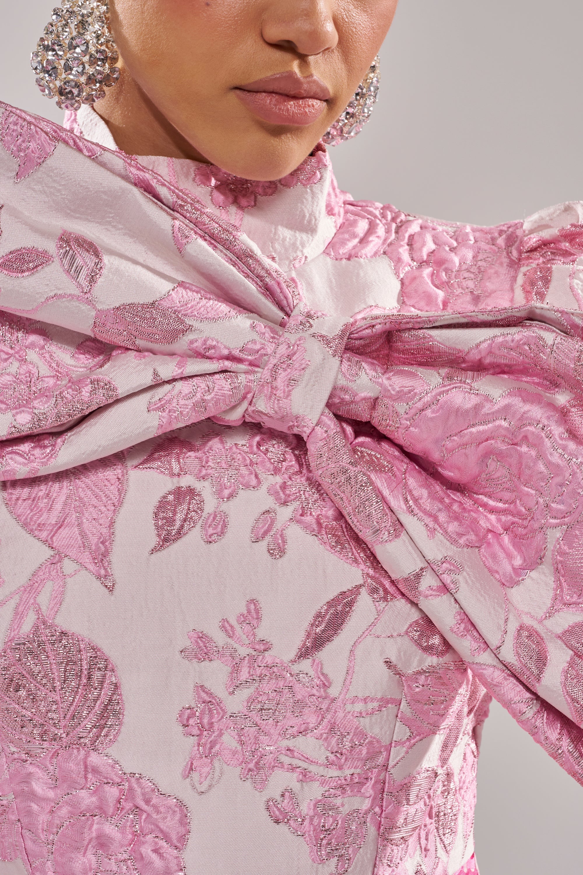 RENAISSANCE TWO-TONE BROCADE MINI DRESS IN PINK