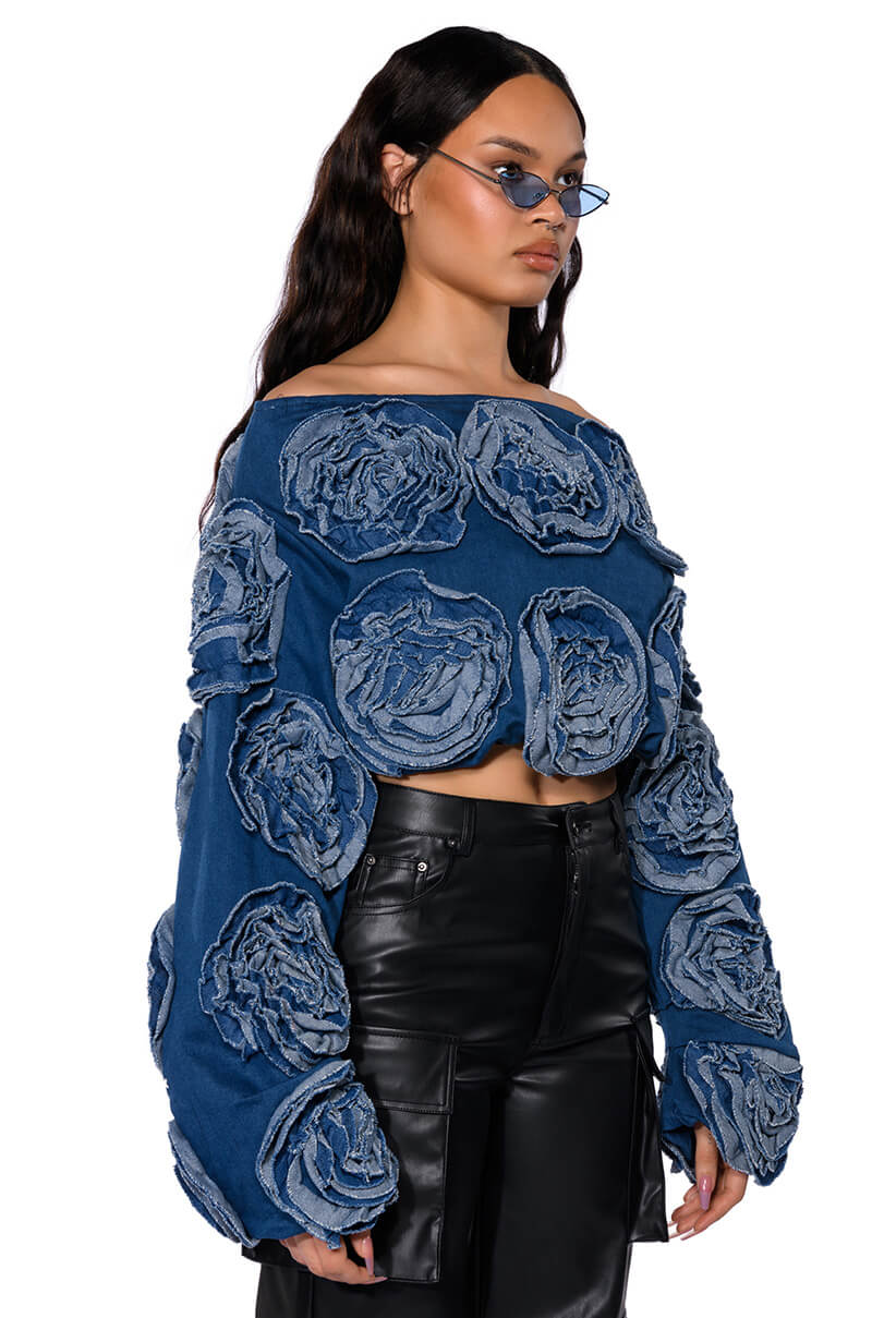 EASY DENIM OFF THE SHOULDER SWEATSHIRT