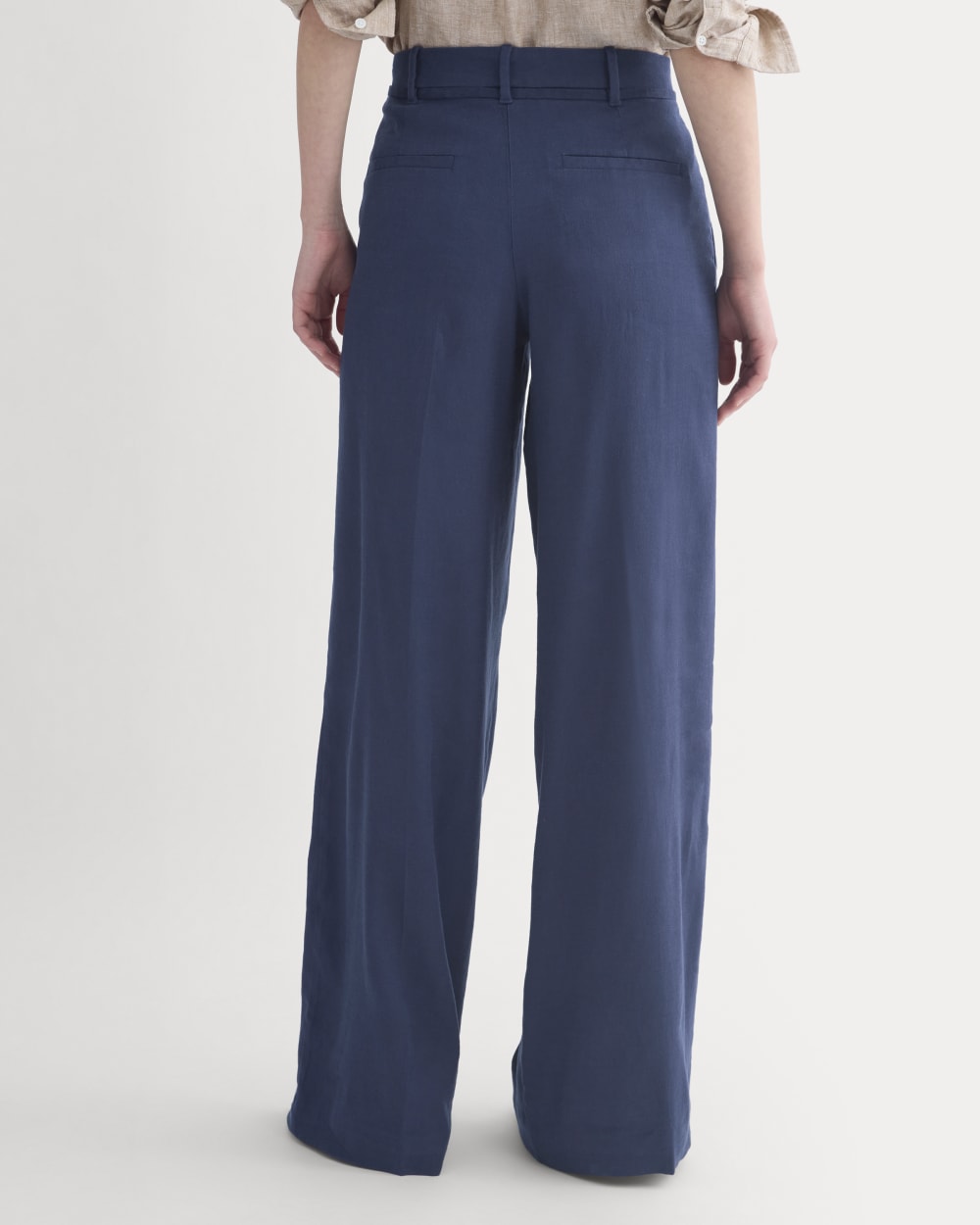 Wide-Leg Belted Pant in Stretch Linen | Navy | Long