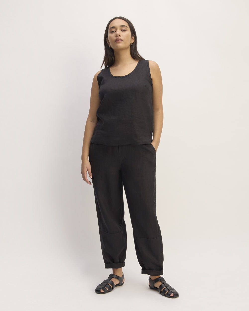 The Scoop Tank in Linen | Black