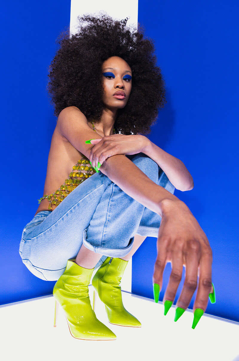 FOR THE LOVE OF BOOTY HIGH RISE STRAIGHT LEG JEANS