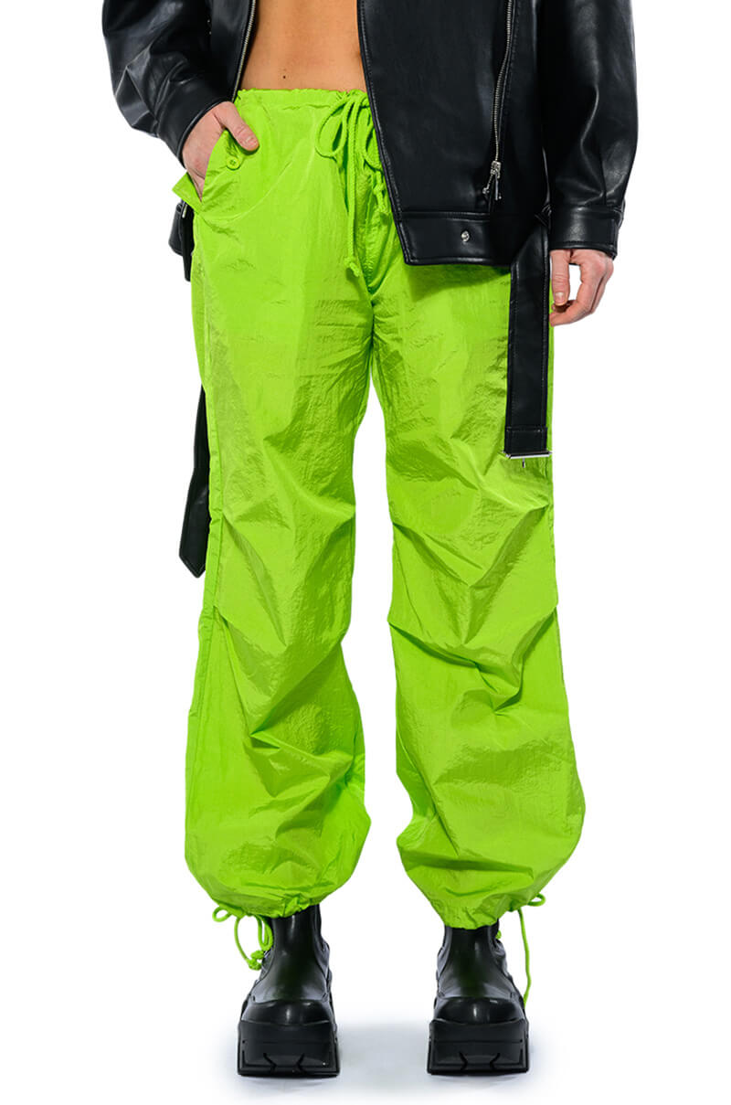 TOO LEGIT WIDE LEG CARGO PANTS